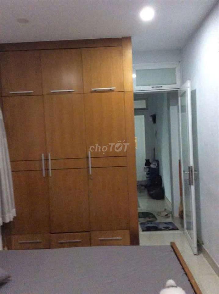 chính chủ cho thuê tầng lầu 2 có 2 phòng