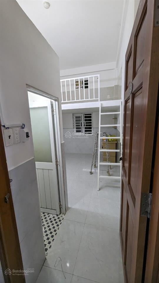 Căn phòng mini có gác mới xây tt bình thạnh có cửa sổ view đẹp + bếp + wc + bảo vệ 24/24