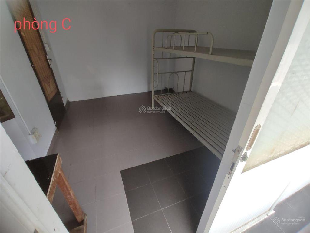 Hcm quận 3 cho thuê phòng có cửa sổ, bếp, toilet riêng, giá 2tr5/tháng, khu lê văn sỹ