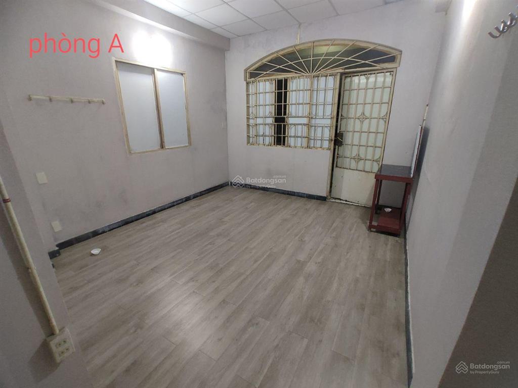 Hcm quận 3 cho thuê phòng có cửa sổ, bếp, toilet riêng, giá 2tr5/tháng, khu lê văn sỹ