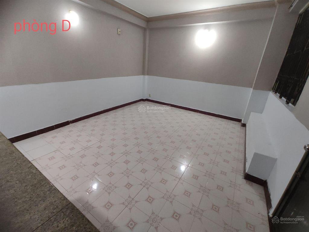 Hcm quận 3 cho thuê phòng có cửa sổ, bếp, toilet riêng, giá 2tr5/tháng, khu lê văn sỹ