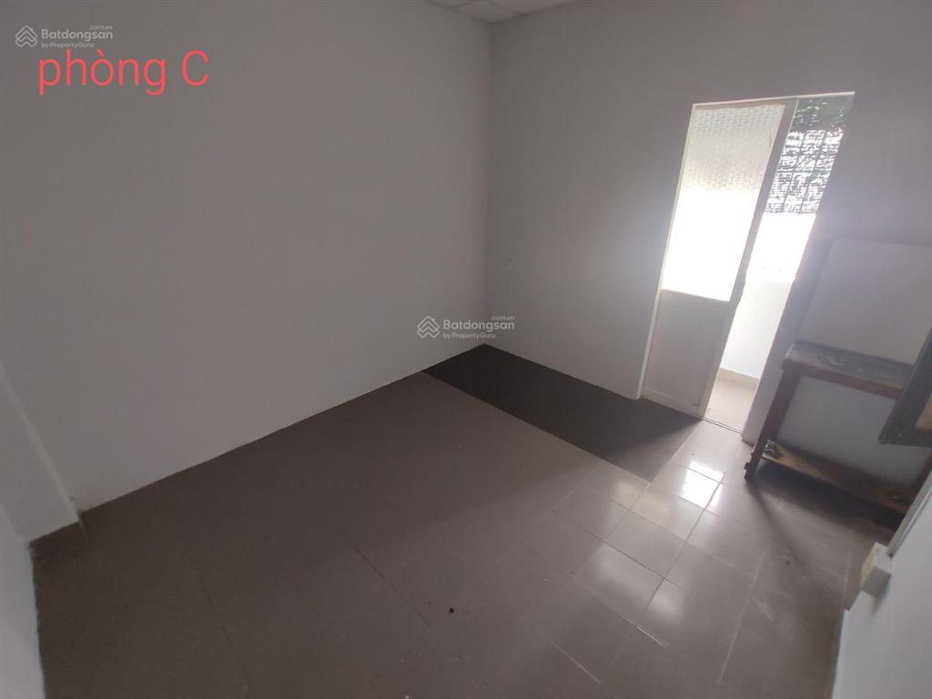 Hcm quận 3 cho thuê phòng có cửa sổ, bếp, toilet riêng, giá 2tr5/tháng, khu lê văn sỹ