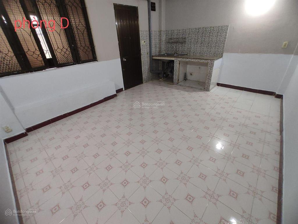 Hcm quận 3 cho thuê phòng có cửa sổ, bếp, toilet riêng, giá 2tr5/tháng, khu lê văn sỹ
