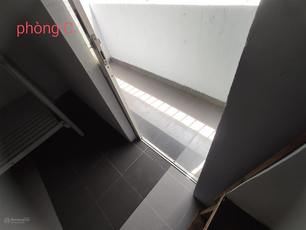Hcm quận 3 cho thuê phòng có ban công, cửa sổ, bếp, toilet riêng, giá 2tr6/tháng, khu lê văn sỹ