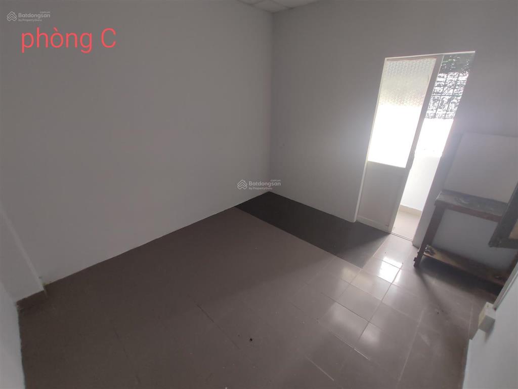 Hcm quận 3 cho thuê phòng có ban công, cửa sổ, bếp, toilet riêng, giá 2tr6/tháng, khu lê văn sỹ