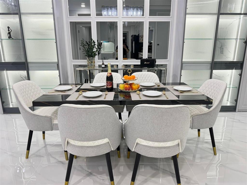 Chuyên cho thuê ch vinhomes central park căn 1  2  3  4pn, landmark 81 giá tốt bình thạnh