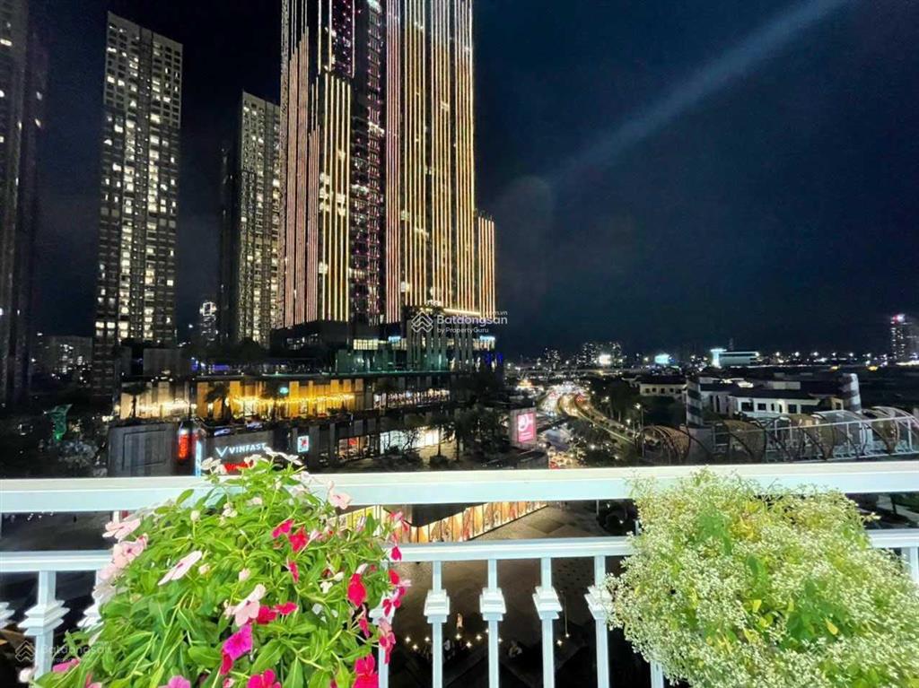 Cực phẩm cho thuê ch vinhomes central park 3pn, landmark 81, giá tốt tại bình thạnh