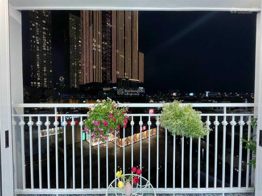 Cực phẩm cho thuê ch vinhomes central park 3pn, landmark 81, giá tốt tại bình thạnh