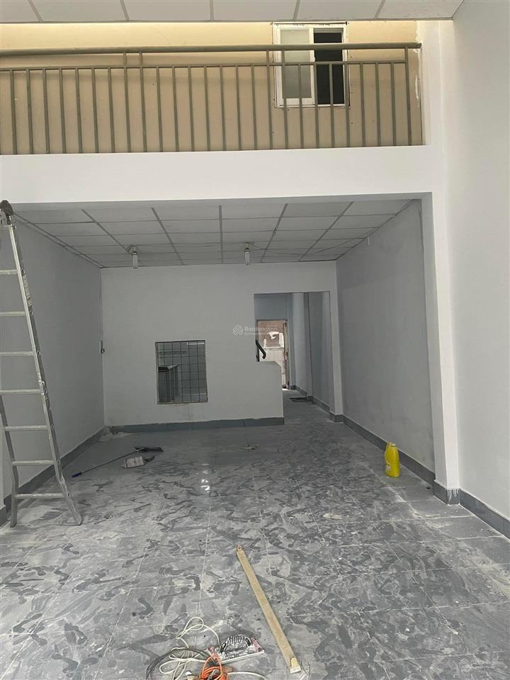 8tr4x20mlửng đúchẻm 5m gần chợ tân hươngcho thuê nhà quận tân phú