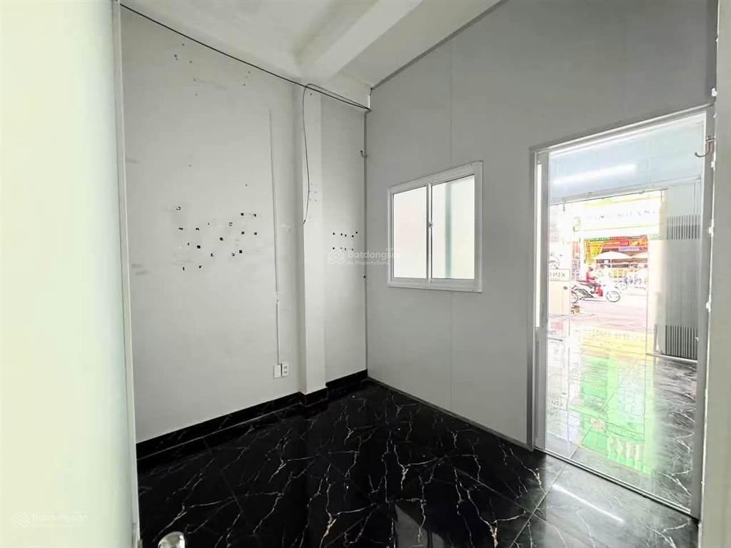 Cho thuê kiot kinh doanh mặt tiền nguyễn sơn 3x10m 8tr quận tân phú 0909 724 ***