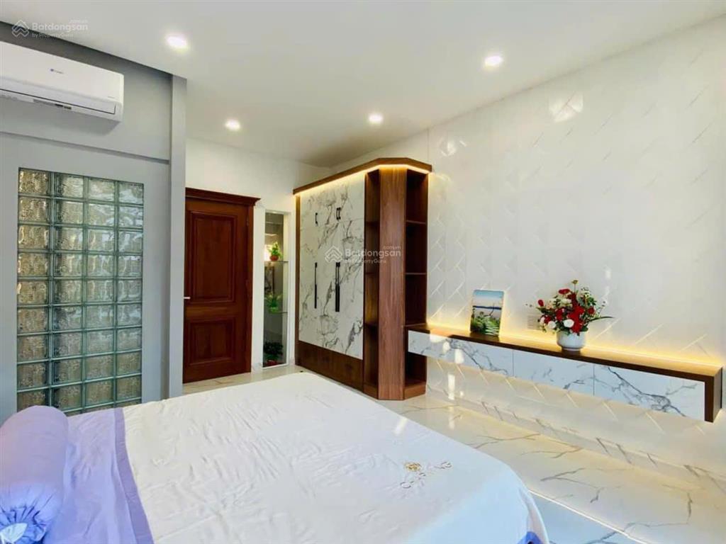 Siêu phẩm full nội thất khu đồng bộ nguyễn tư giản p12diện tích4x20m4 lầu 5 phòng5wc25tr