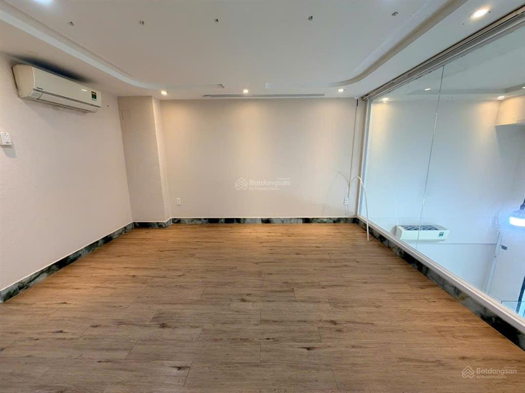 Cityland center hills mặt tiền trần thị nghỉ p7diện tích 5x20m4 lầu  7 phòng. 7wc =40 triệu