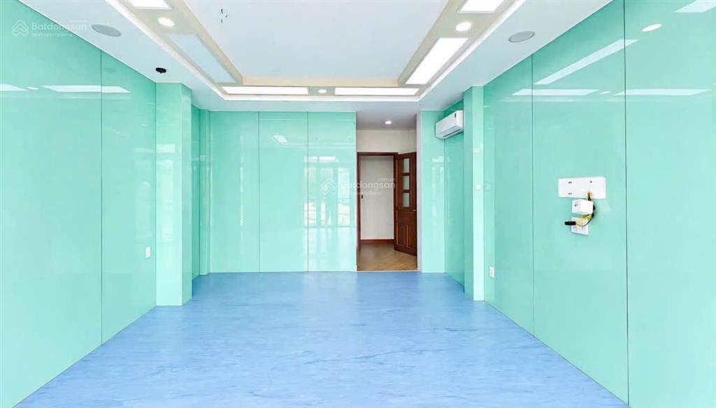 Nhà mặt tiền nguyễn văn khối  p11  4,5mx15m  3 lầu  4pn  4wc = 23 triệu