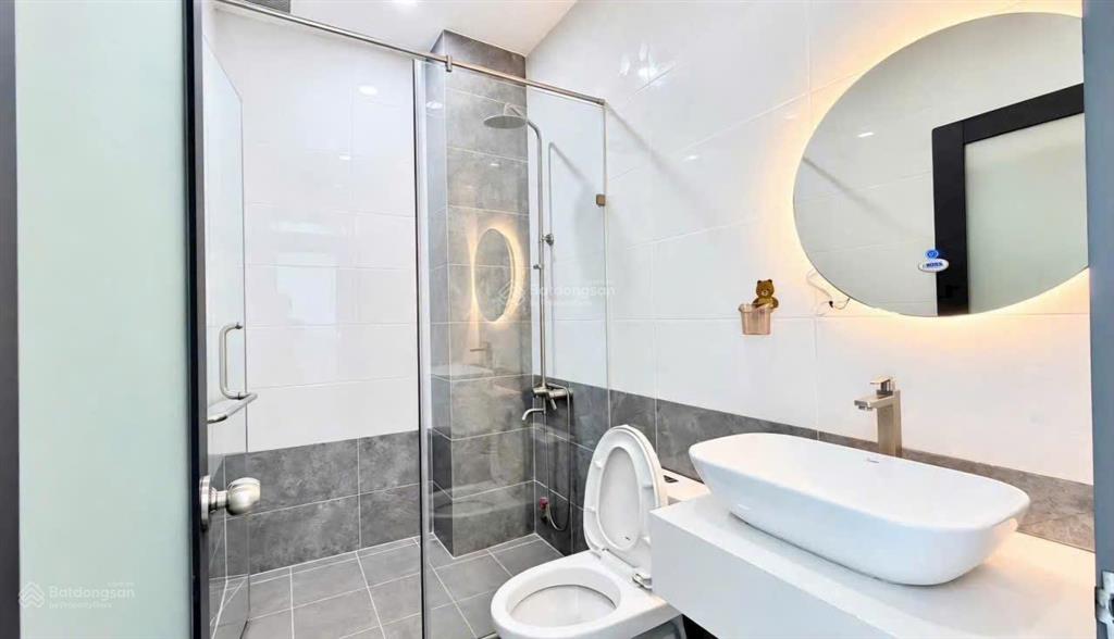 Nhà mặt tiền nguyễn văn khối  p11  4,5mx15m  3 lầu  4pn  4wc = 23 triệu