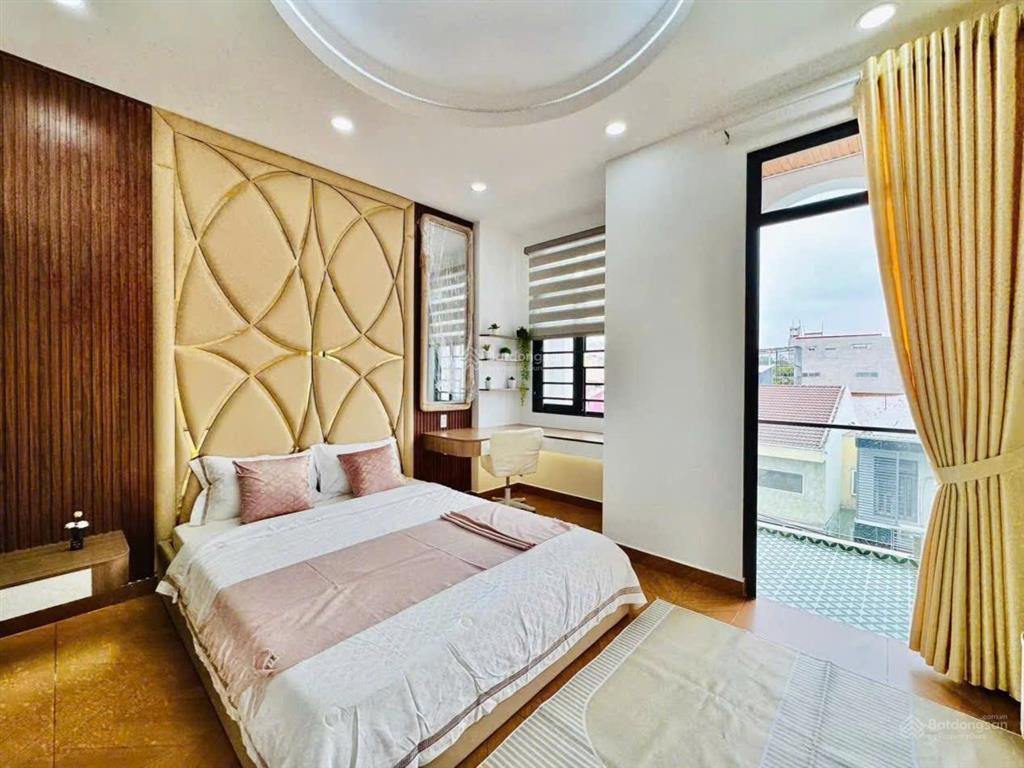 Nhà full nội thất, hẻm thông 8m, phan huy ích p12 4x18m, trệt, 3 lầu, 4 phòng ngủ, 5wc = 22 triệu