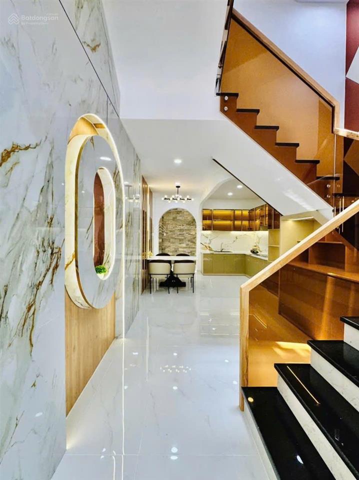 Nhà full nội thất, hẻm thông 8m, phan huy ích p12 4x18m, trệt, 3 lầu, 4 phòng ngủ, 5wc = 22 triệu