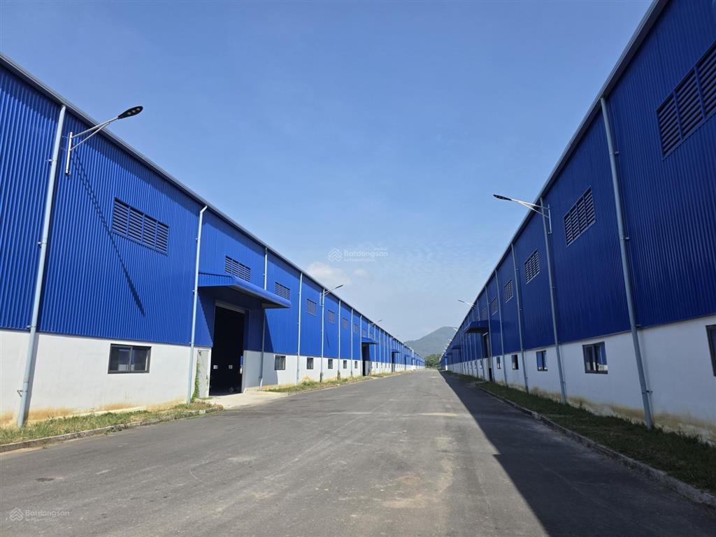Cho thuê kho xưởng khu cn phú mỹ. tp hcm (vũng tàu) khuôn viên 100000m2