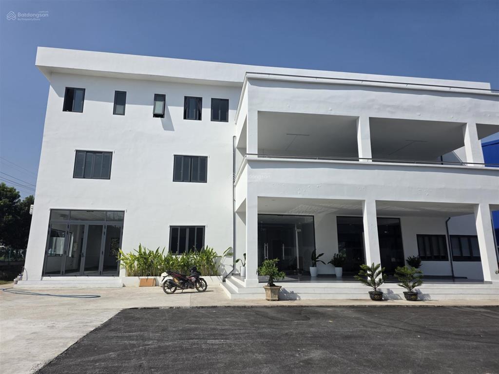 Cho thuê kho xưởng khu cn phú mỹ. tp hcm (vũng tàu) khuôn viên 100000m2