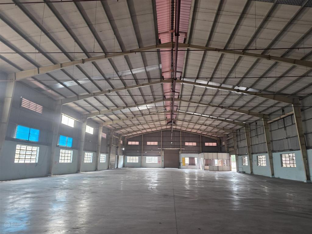 Cho thuê kho xưởng ngay tân an. tây ninh (long an). nhà xưởng 5.000m2. giá 40 nghìn/m2