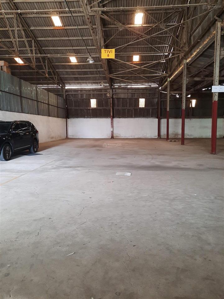 Cho thuê kho đường quốc lộ 1a, bình tân  diện tích kho 600m2  giá 50 nghìn/m2