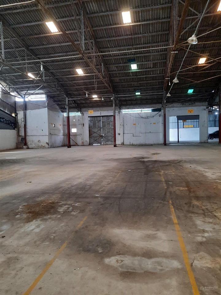Cho thuê kho đường quốc lộ 1a, bình tân  diện tích kho 600m2  giá 50 nghìn/m2