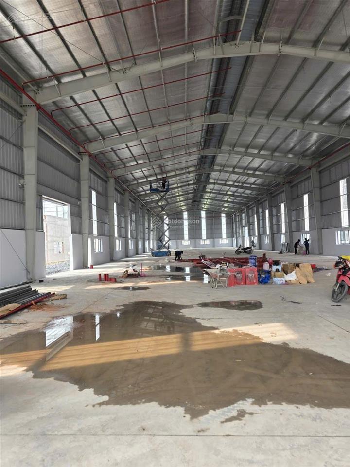Cho thuê kho khu cn hải sơn, tây ninh (long an) diện tích đất 5.000m  giá 280 triệu/tháng