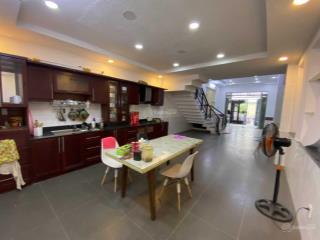 Cho thuê nhà đường số 20 sát metro 4x20m có 5 phòng