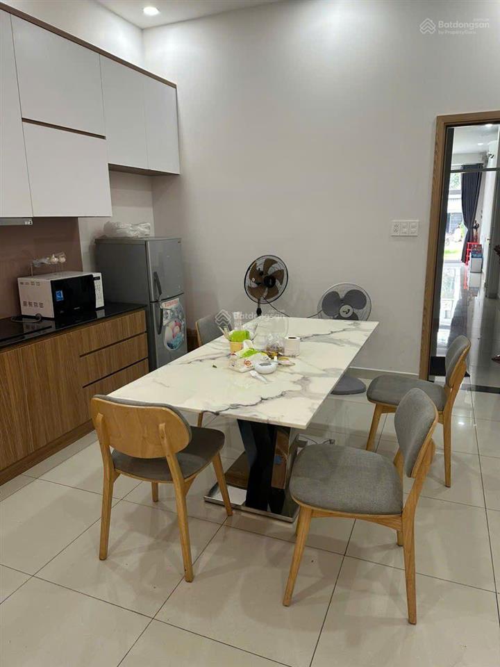 Mặt tiền song hành 4x19 6 lầu 10pn có thang máy