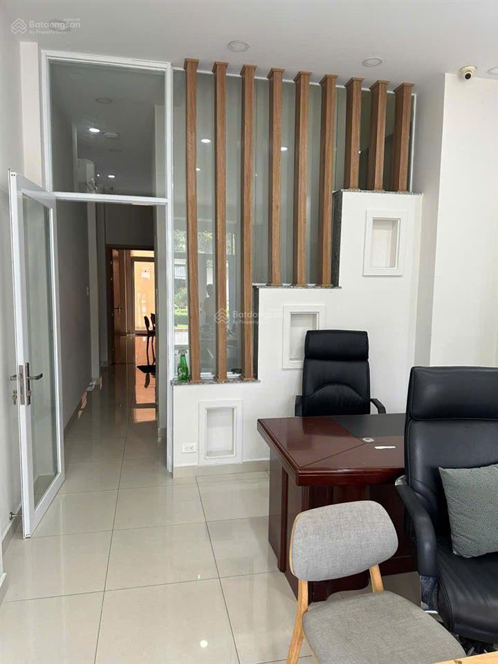 Mặt tiền song hành 4x19 6 lầu 10pn có thang máy