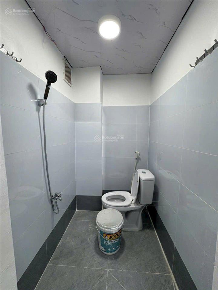 Mặt tiền kdc bình phú 4x10 1 trệt 1 lầu kinh doanh tốt