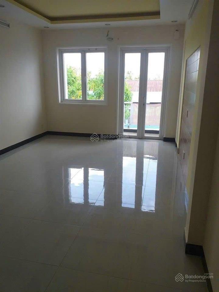 Mặt tiền đường số 7 kdc bình phú ngay metro
