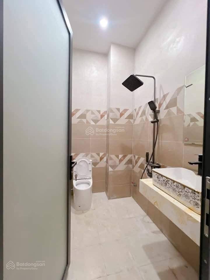 Bán nhà mới 100% đường 55 kdc bình phú