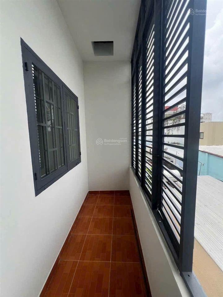 Nhà hẻm nguyễn văn luông 4x11, 1 trệt 2 lầu, 4pn