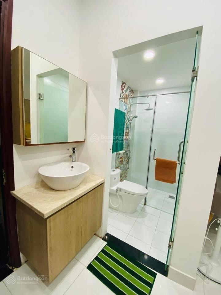 Cho thuê căn hộ 1 phòng ngủ gần chợ phú nhuận, quận phú nhuận giá thuê 8 triệu/tháng