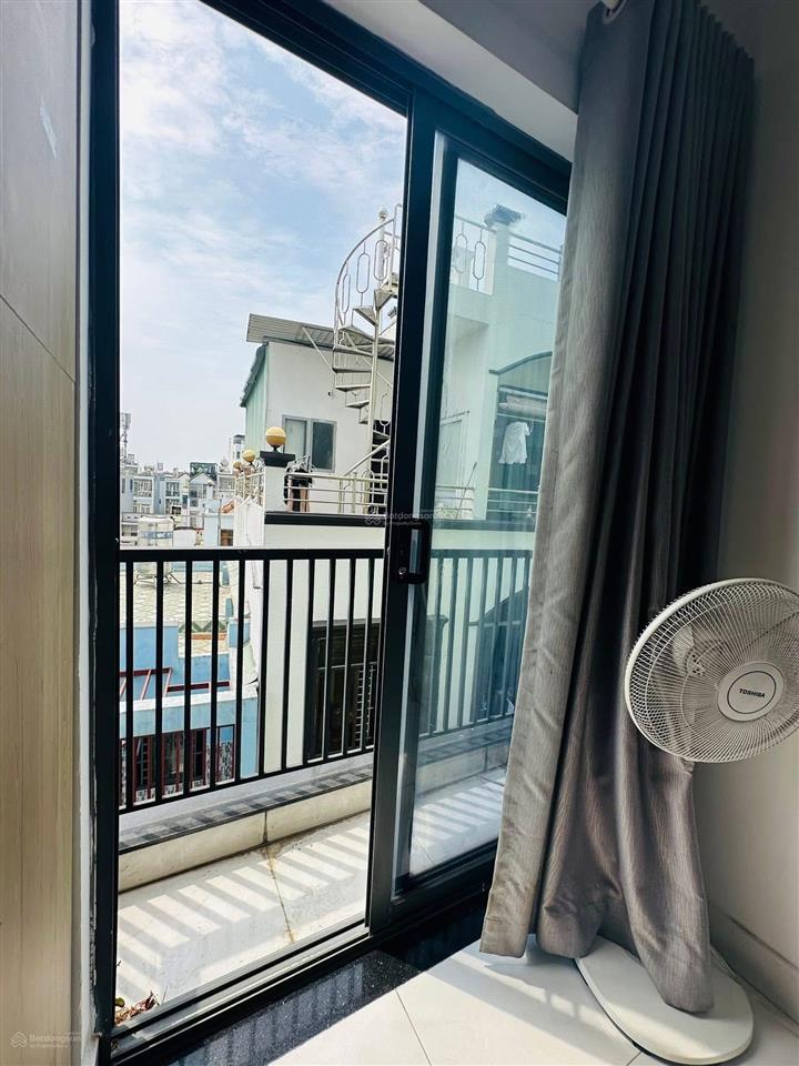 Cho thuê căn hộ 1 phòng ngủ gần chợ phú nhuận, quận phú nhuận giá thuê 8 triệu/tháng