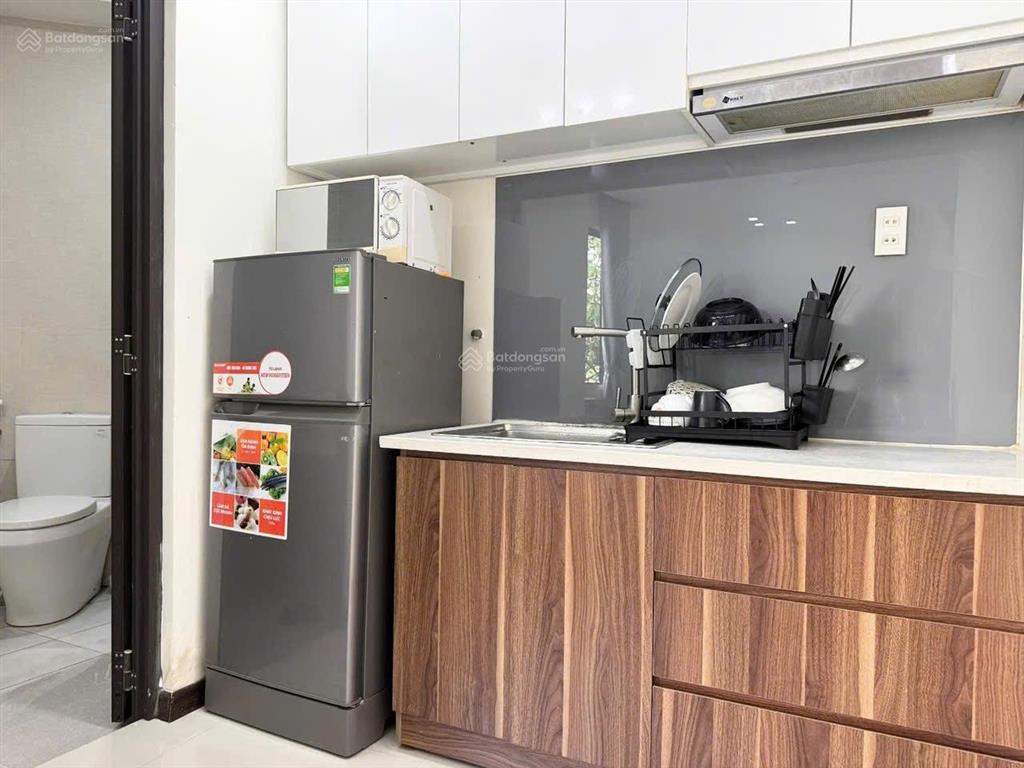 Căn hộ studio điện biên phủ, quận bình thạnh
giá 8 triệu/tháng. không thú cưng.
layout studio