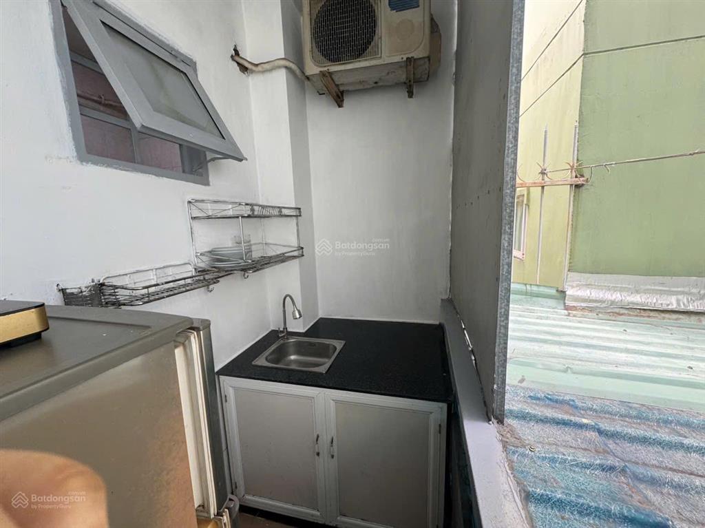 Studio võ thị sáu cho thuê, giá thuê 6 triệu/ tháng, ban công thoáng
 giá thuê 6.000.000 vnd