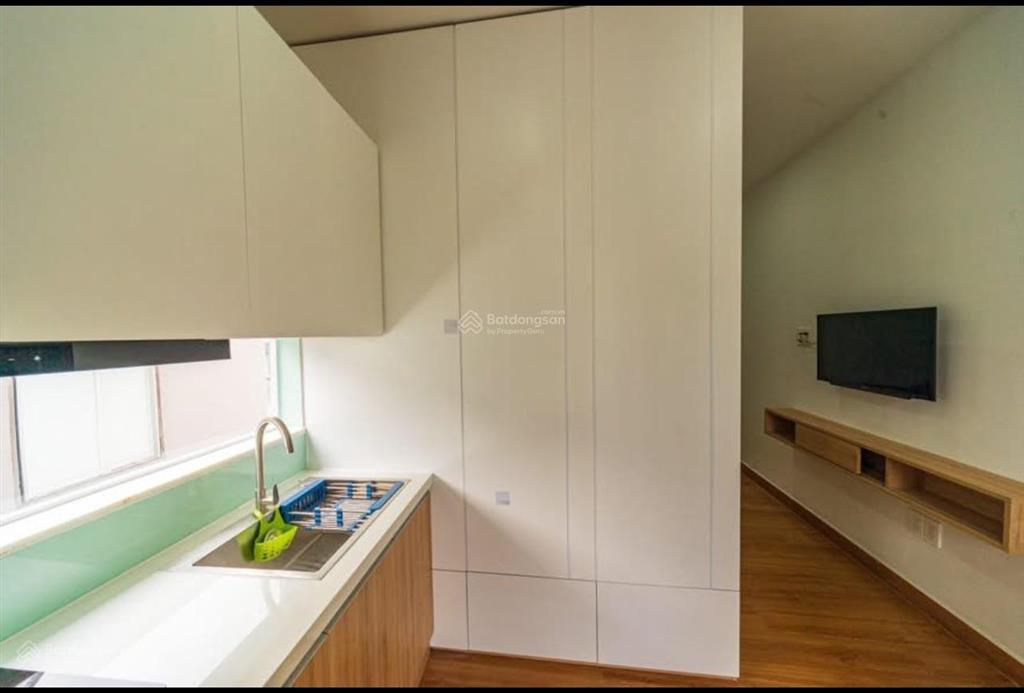 Cho thuê studio huỳnh văn bánh, quận phú nhuận, giá thuê 8 triệu/tháng, ban công
