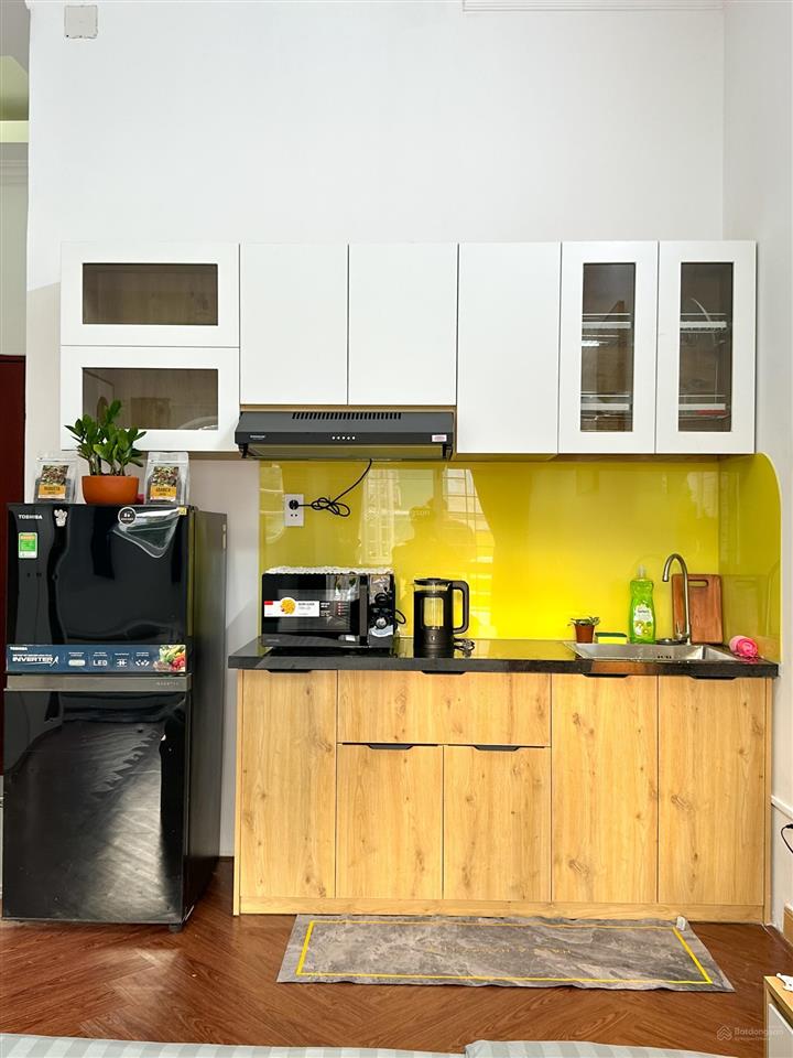 Căn hộ studio nguyễn công trứ quận 1
giá thuê 8 triệu/tháng
tình trạng cuối tháng 10 trống