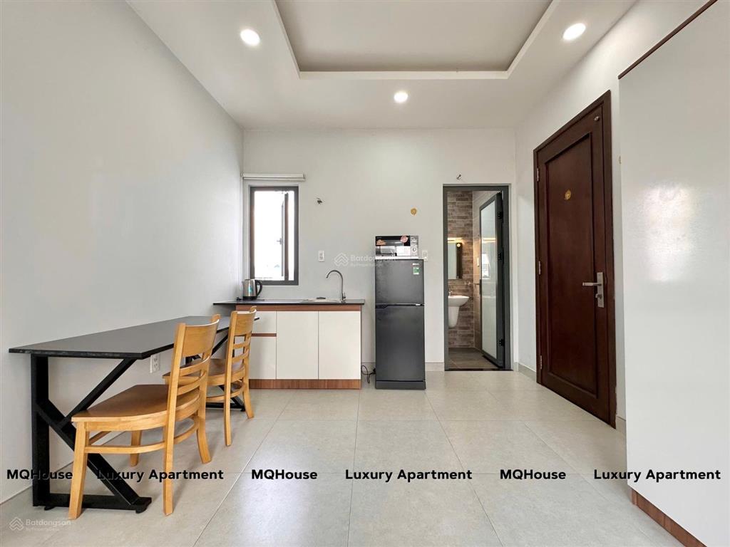 Trống sẵn căn hộ studio lê văn sỹ, quận 3
giá thuê 8,3 triệu/tháng
căn hộ trang bị nội thất cơ bản