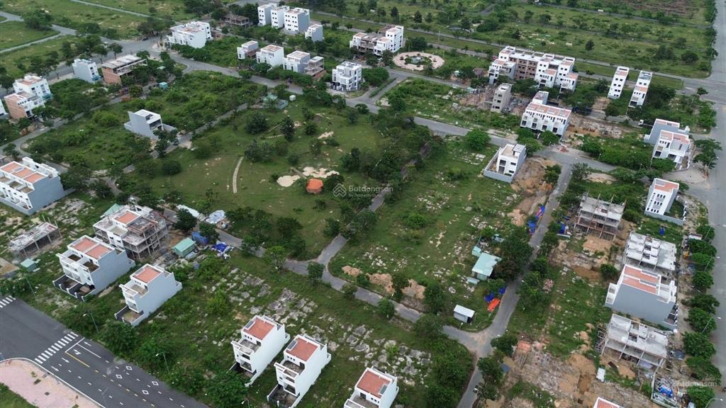 Bán gấp căn nhà ngay dự án hud 9 nhơn trạch, 97.5m2 đã bàn giao