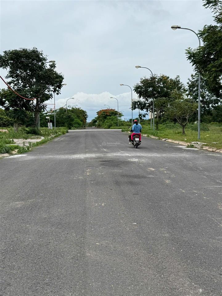 Bán đất nền dự án tại sunflower city, 900 triệu vnd, 136m2