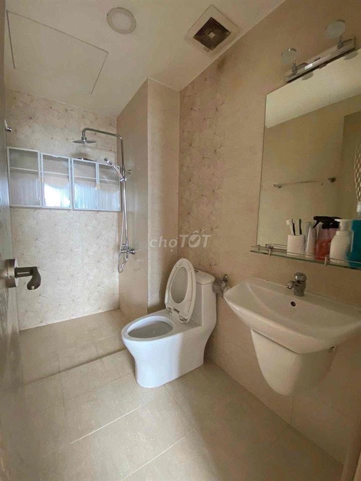 Cho thuê căn hộ Riva park q4 2pn 2wc 15tr y hình