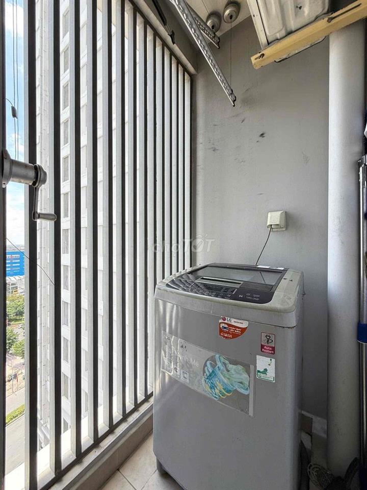 Cho thuê căn hộ Sunrise City View Q7 1pn 1wc full 40m2 giá 13tr5 y hìn
