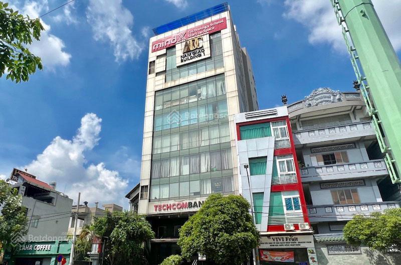 Văn phòng nam giao đường phan xích long cho thuê, khu vực đẹp phú nhuận