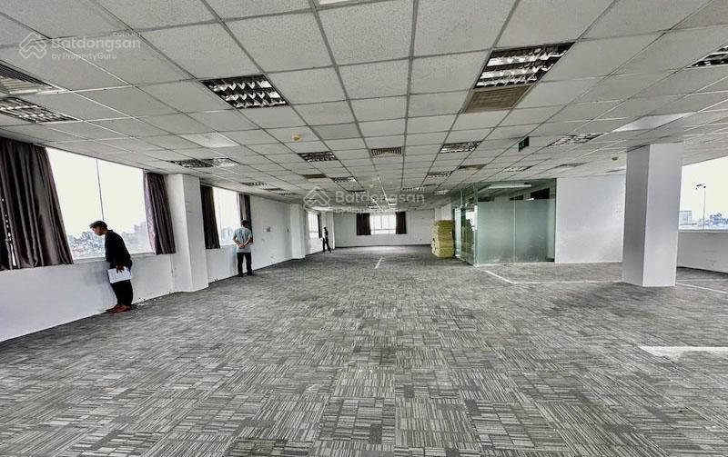 Văn phòng nam giao đường phan xích long cho thuê, khu vực đẹp phú nhuận