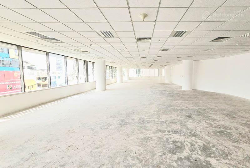 Cao ốc centrepoint đường nguyễn văn trỗi cho thuê, nhiều diện tích lựa chọn