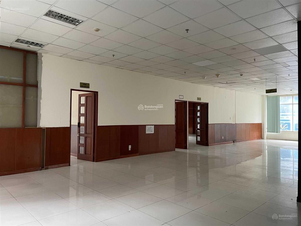 Cho thuê tầng trệt chung cư hà đô z751 gò vấp, giá rẻ
