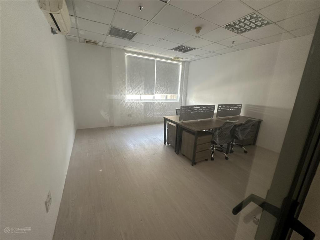 Cho thuê văn phòng đường hoàng văn thụ giá tốt