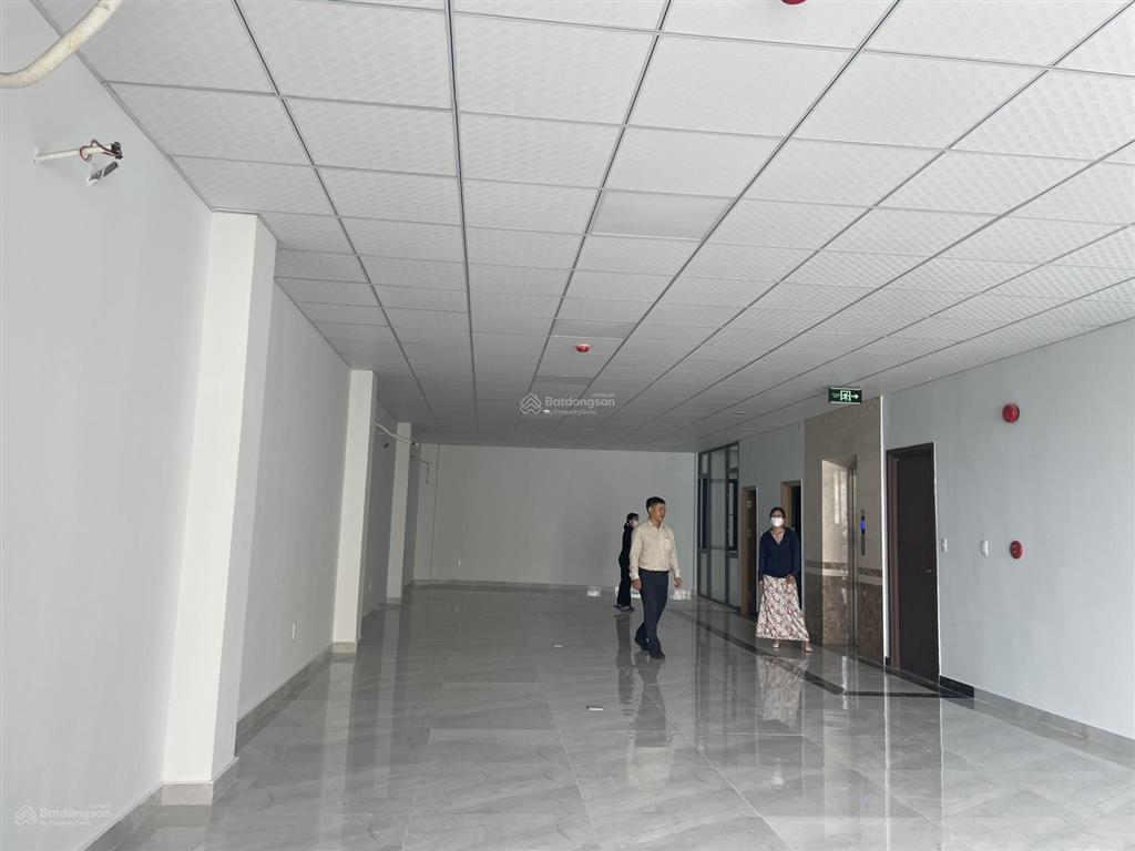 Chuyên cho thuê văn phòng him lam kênh tẻ, giá siêu hời chỉ 20tr/th  0909 934 ***
